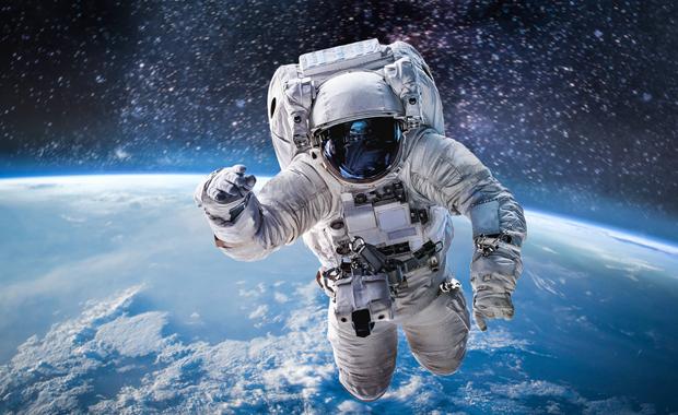 Interesting and dazzling facts about the space
